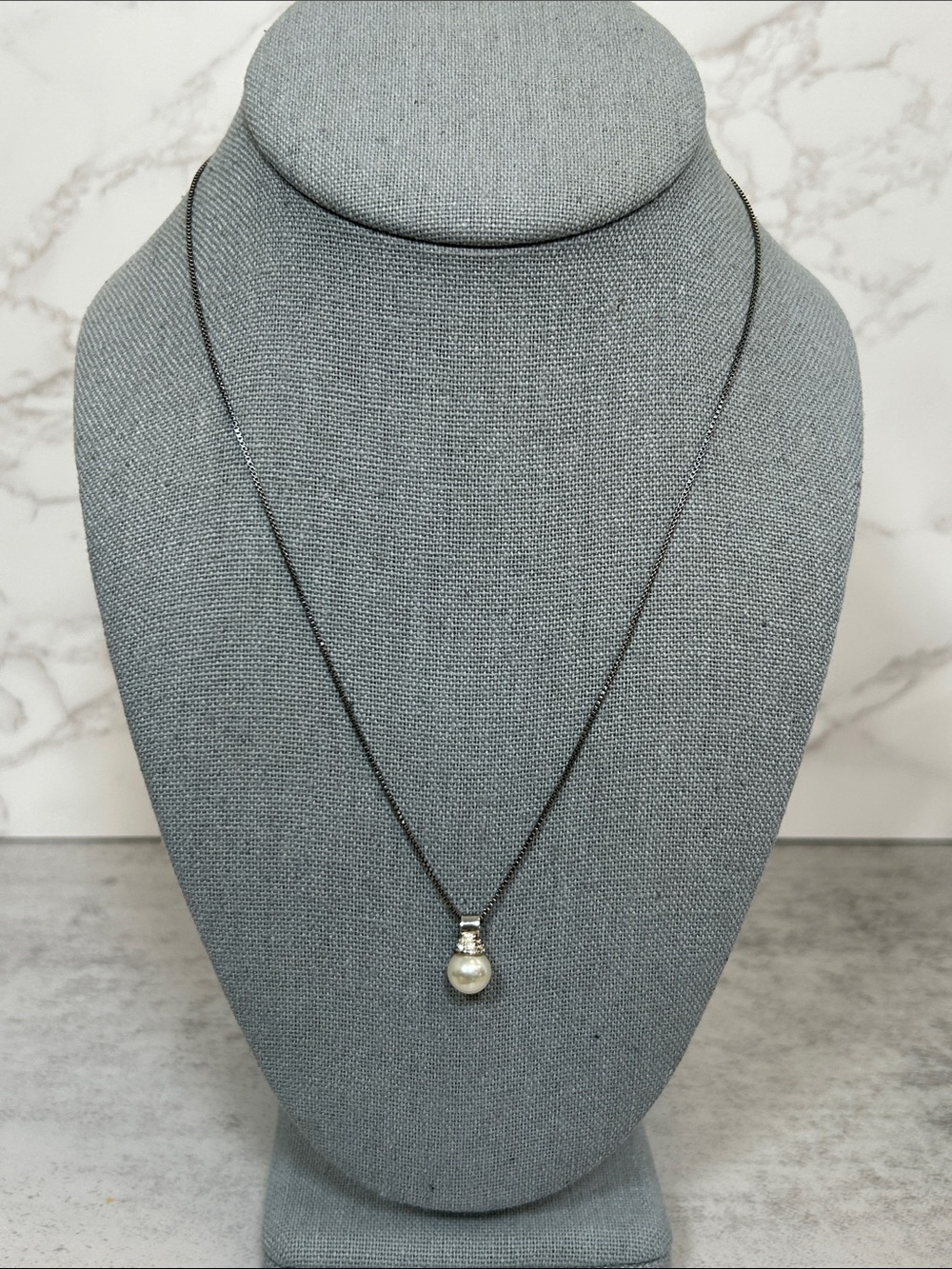 Elegant Glass Pearl Pendant 925 Sterling Silver Necklace